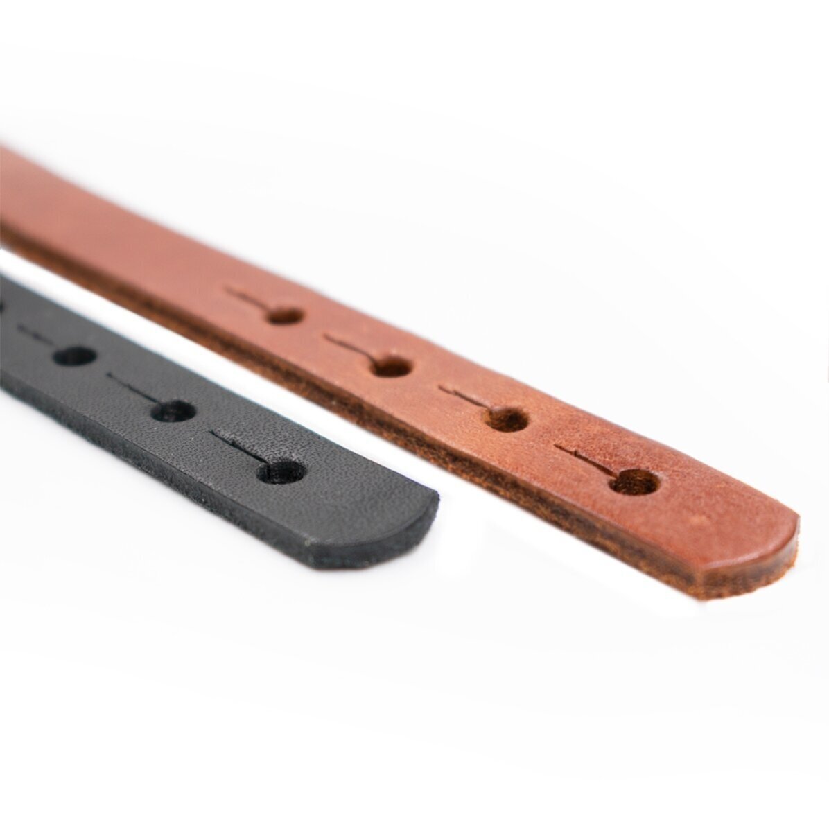 Personalisiertes Lederarmband für Paare – Modell „Herzchen“