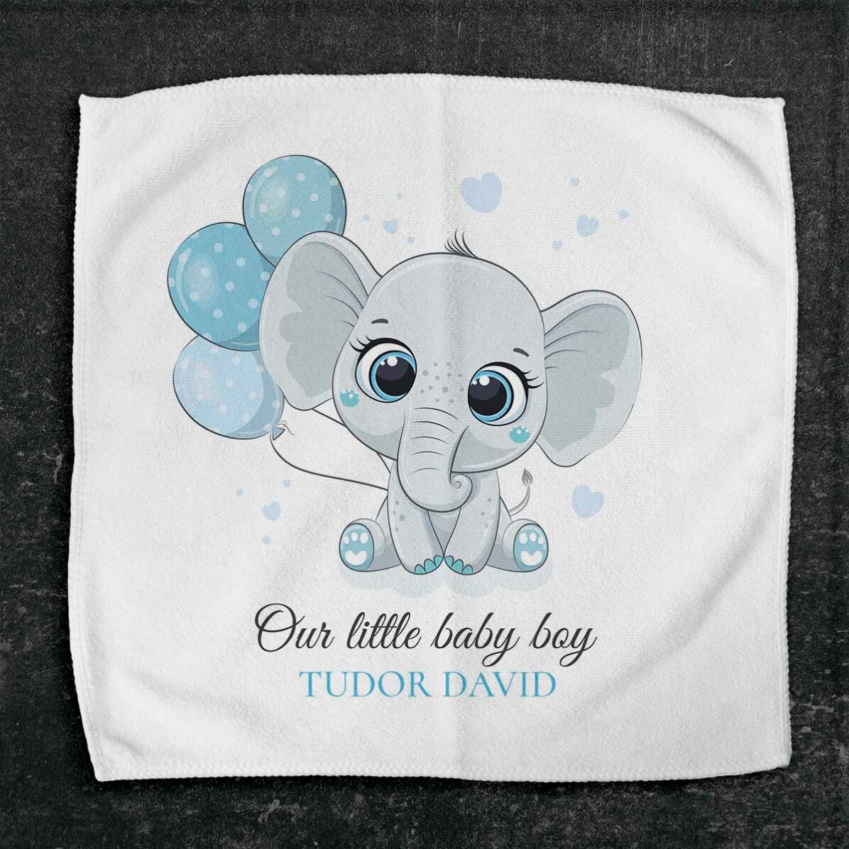 Personalisiertes Handtuch mit Namen – Baby Junge