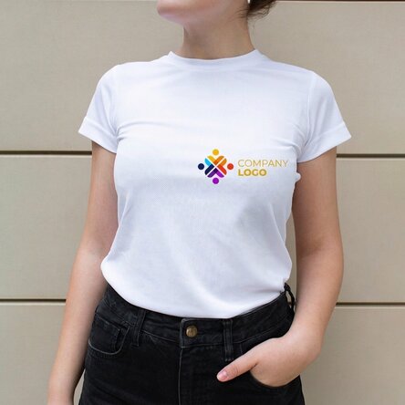 Individuell gestaltetes Sport-T-Shirt mit Logo