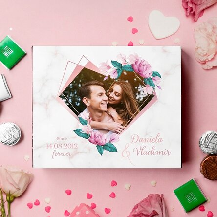 Personalised box of chocolates with photo and text - Heart with flowers