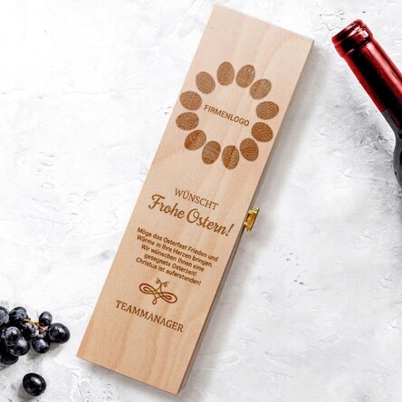 Personalisierte Weinkiste mit Text und Logo – Eggcellent Easter
