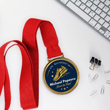 Personalised medal with text for runners