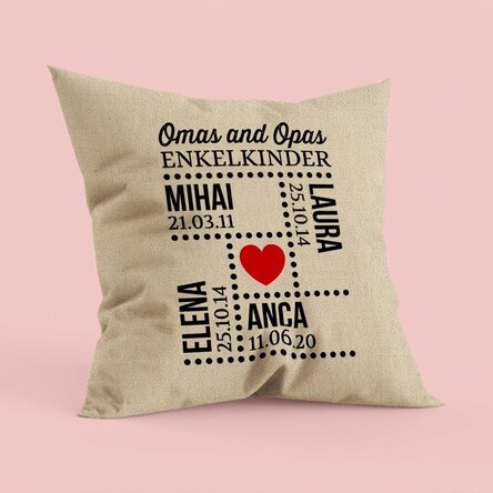 Personalisiertes Kissen mit Schriftzug – Enkelkinder – In