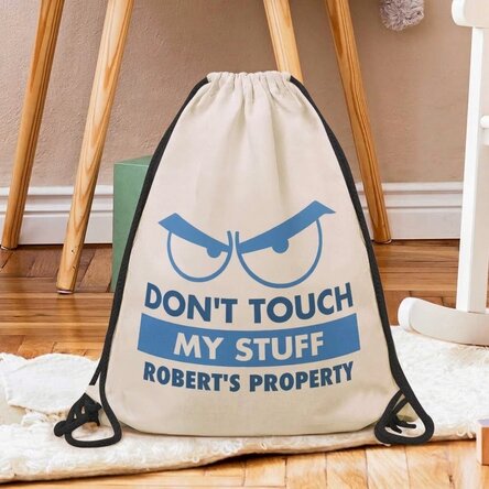 Rucksack mit Namensaufdruck – „Don't touch my stuff“