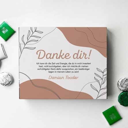 Personalisierte Pralinenschachtel mit Dankesbotschaft – Leaves