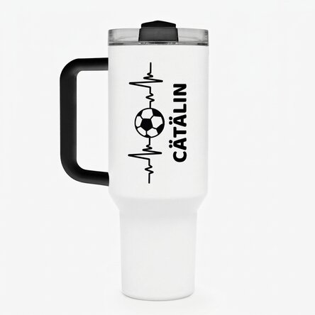 Thermosbecher mit Griff und Strohhalm, individuell mit Namen bedruckt – Fußballfan