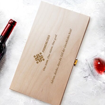 Personalisierte Weinkiste für zwei Flaschen Wein mit Logo und Text – Vielen Dank