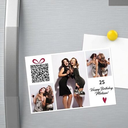 Individuell gestalteter Magnet (15 x 10 cm) mit Text, Fotos und QR-Code – Happy Birthday!