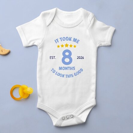 Personalisierter Kinder-Body mit Schriftzug – „Ich sehe in meinem Alter gut aus“
