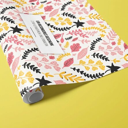 Individuell gestaltetes Geschenkpapier mit Text – Herbstblumen