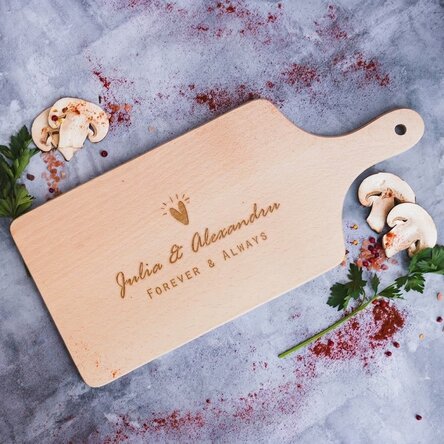 Individuell gestaltetes Schneidebrett – Forever & Always