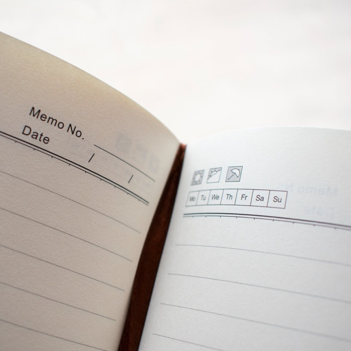 Personalisierter Kalender mit 9 Fotos und Text