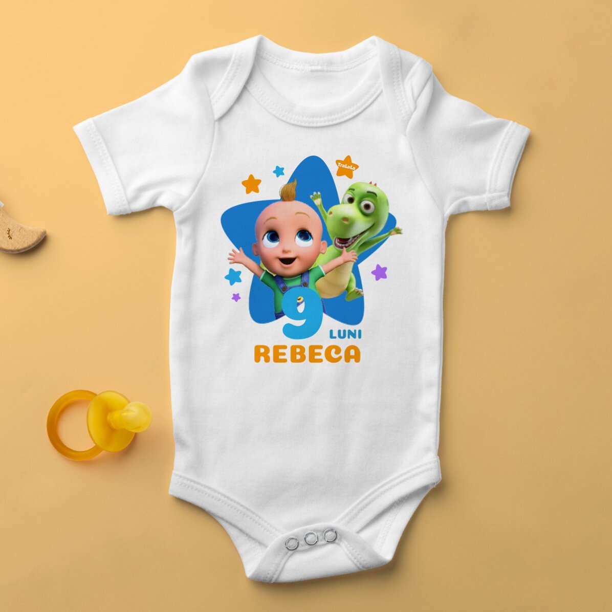Personalisierter Kinder-Body zum Geburtstag mit Alter und Namen – TraLaLa