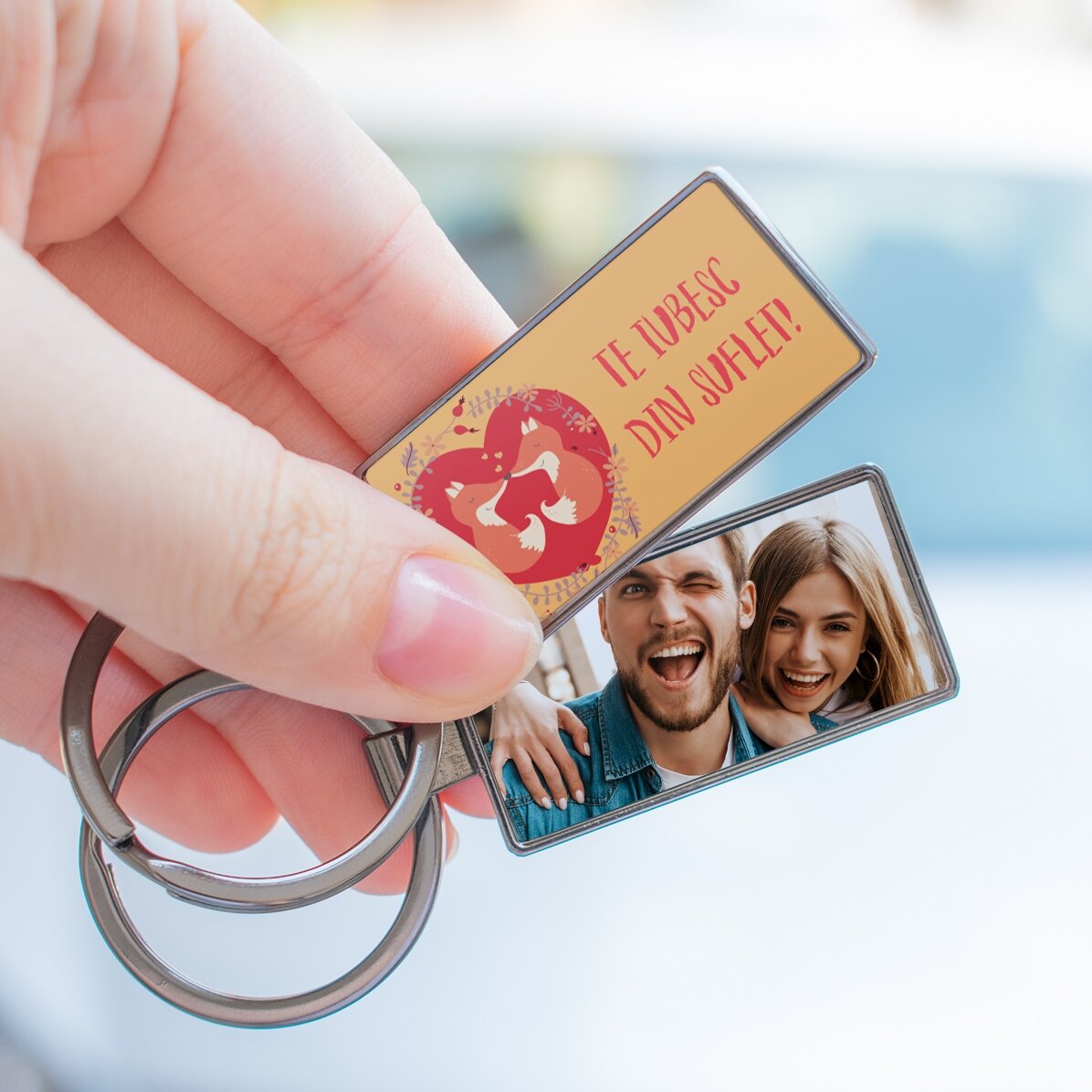 Personalisierter Schlüsselanhänger mit Foto und Text – Vulpite