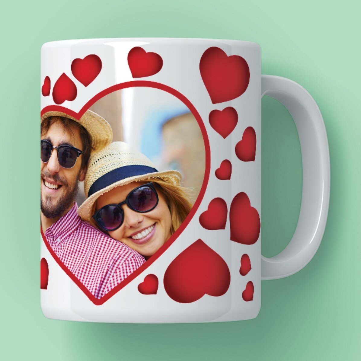 Personalisierte Tasse mit Herzchen und einem Foto