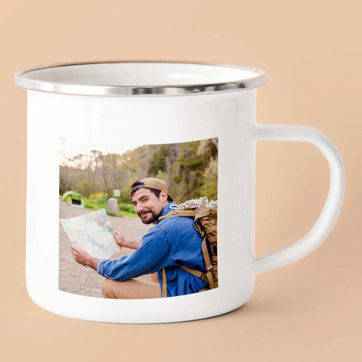Personalisierter emaillierter Metallbecher mit 2 Fotos