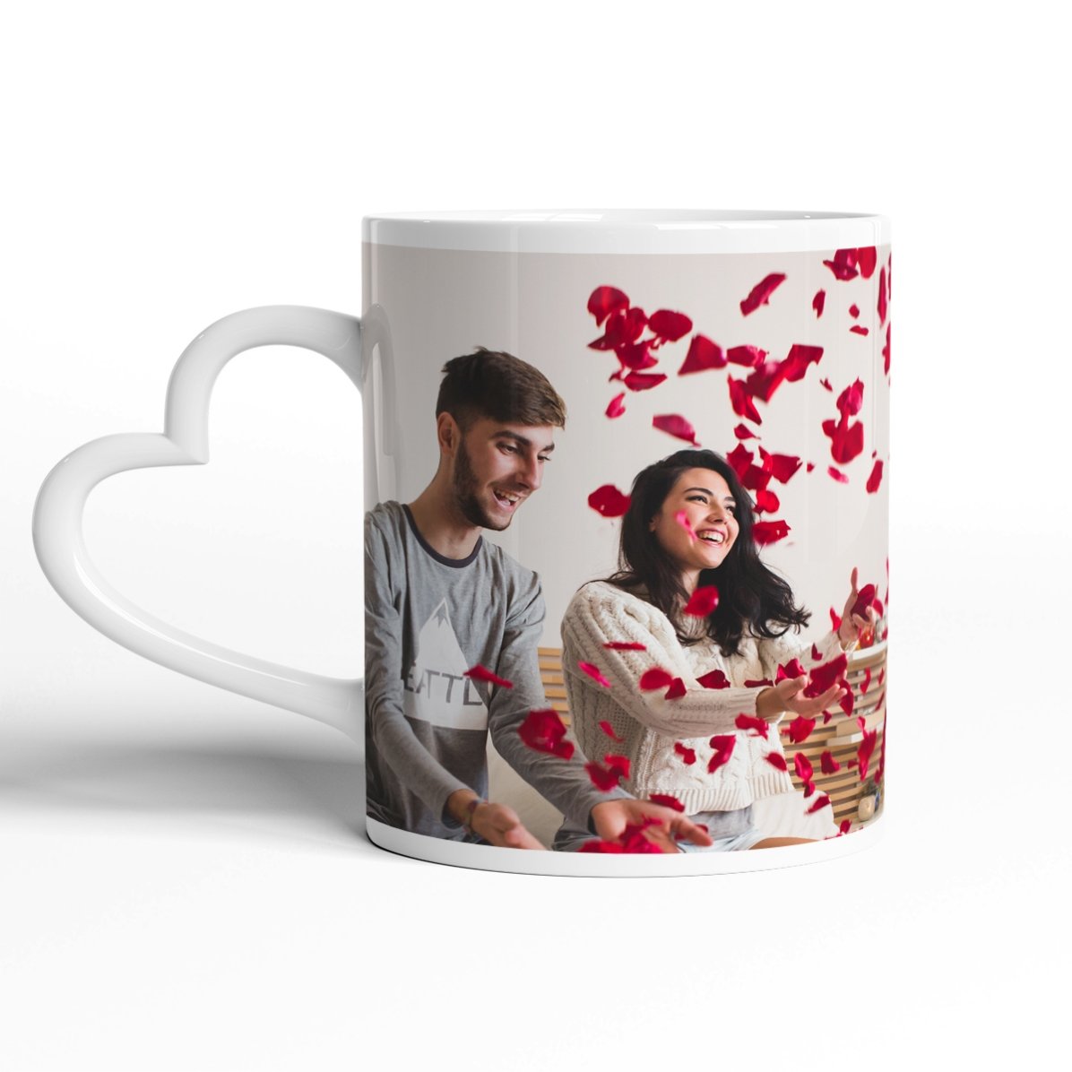 Personalisierte Tasse mit einem Querformat-Foto – Modell mit herzförmigem Henkel