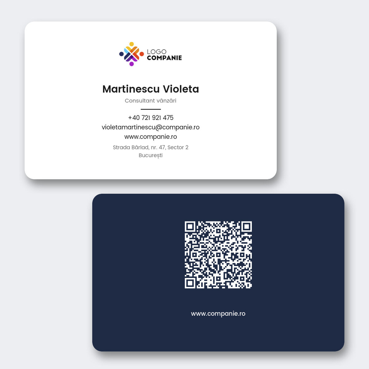 Individuell gestaltete Visitenkarte aus Aluminium, minimalistisches Design, Logo und QR-Code