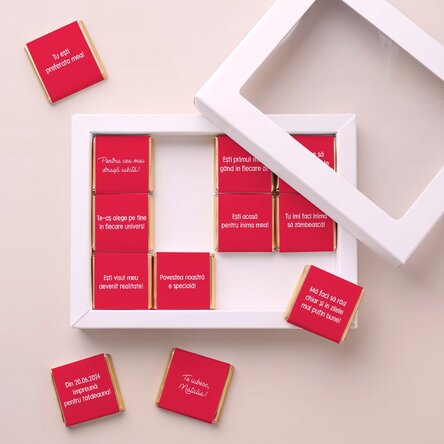 Geschenkbox mit 12 personalisierten Mini-Pralinen mit Botschaften