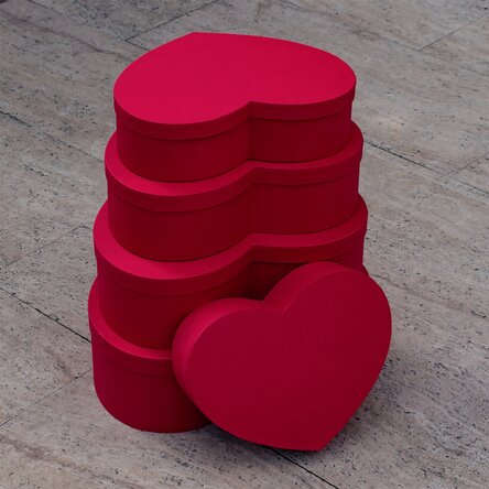 Geschenkbox in Herzform – rot