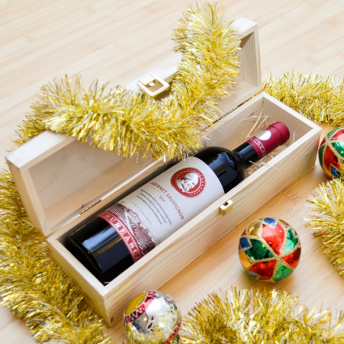 Personalisierte Weinkiste – Frohe Weihnachten und alles Gute zum neuen Jahr!