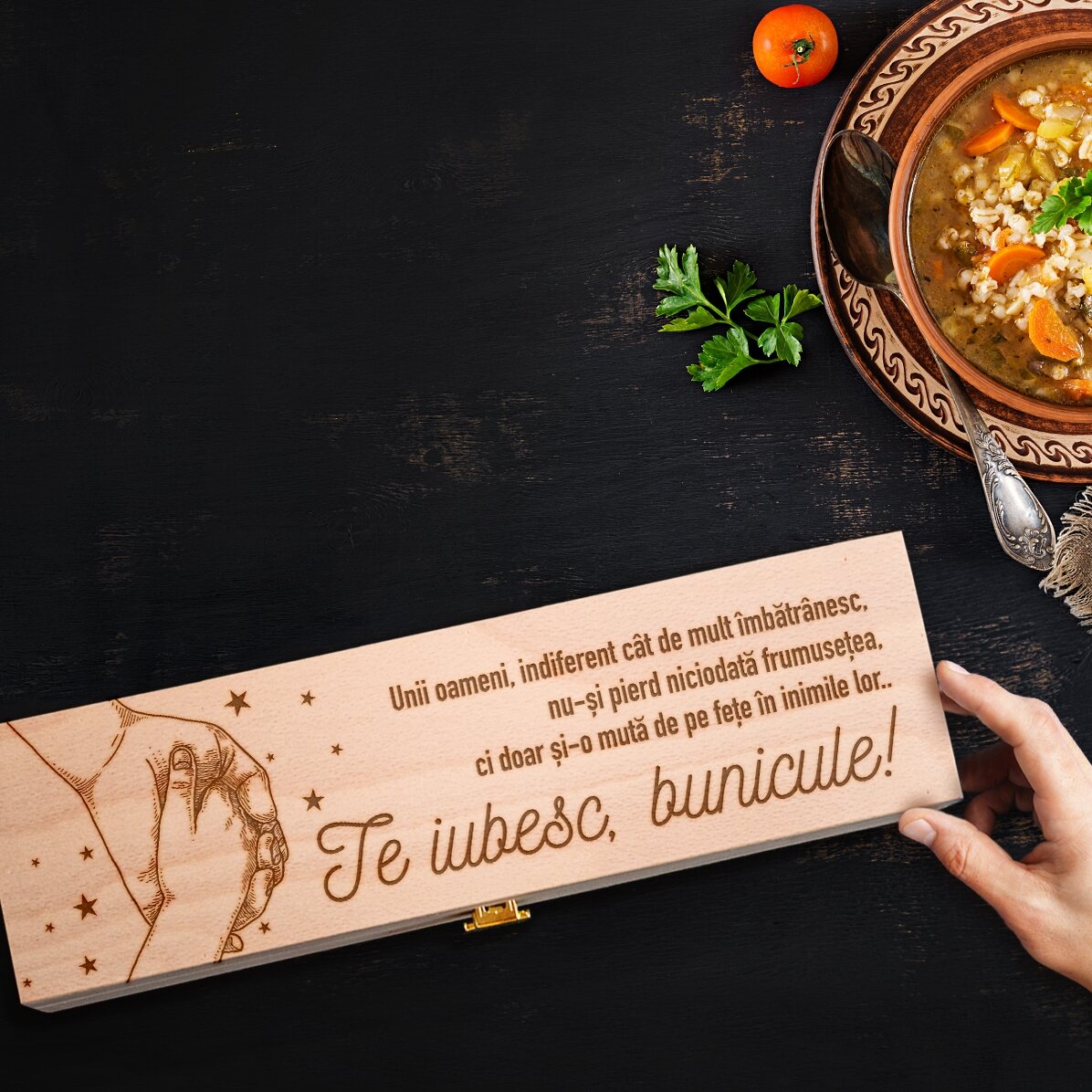 Personalisierte Weinkiste mit einer Botschaft für den Großvater – Ich liebe dich!