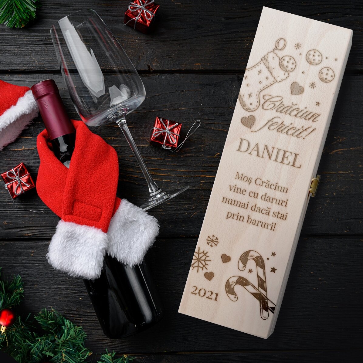 Personalisierte Weinkiste mit einer Botschaft für den Freund / Partner – Frohe Weihnachten