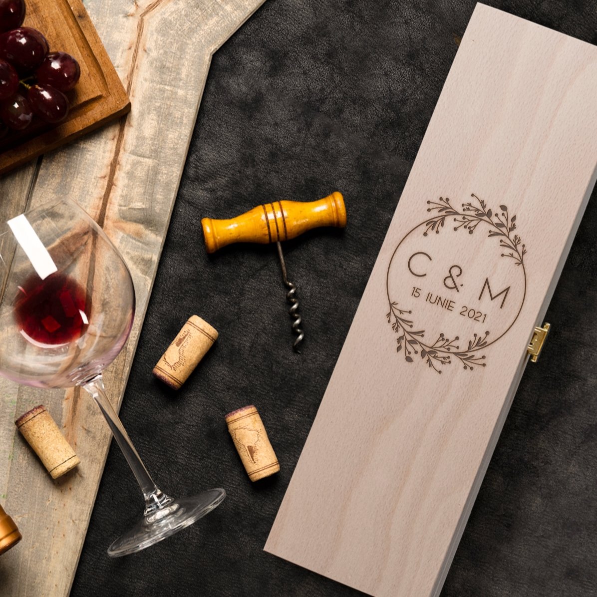 Personalisierte Weinkiste – Hochzeit