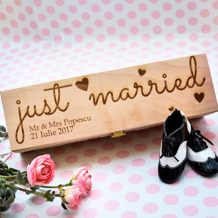 Personalisierte Weinkiste – „Just Married“