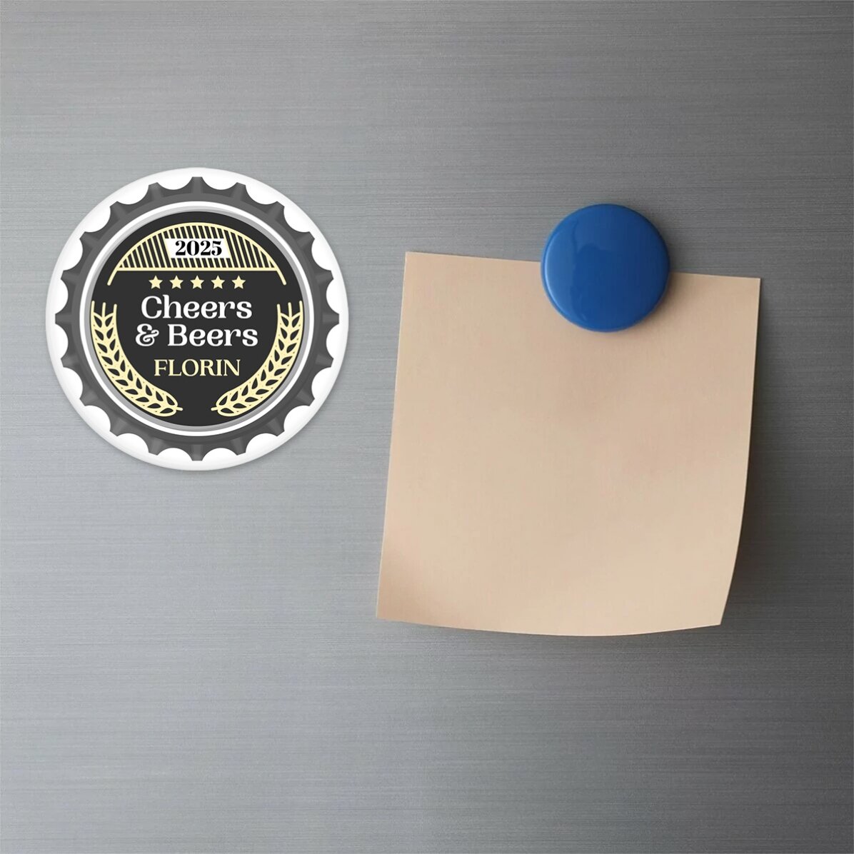 Personalisierter Flaschenöffner mit Magnet und Schriftzug – Cheers