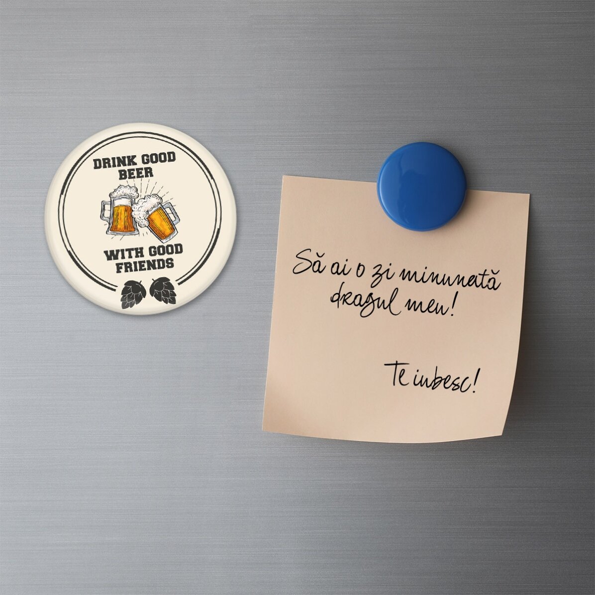 Personalisierter Flaschenöffner mit Magnet und Aufschrift – „Good beer with good friends“