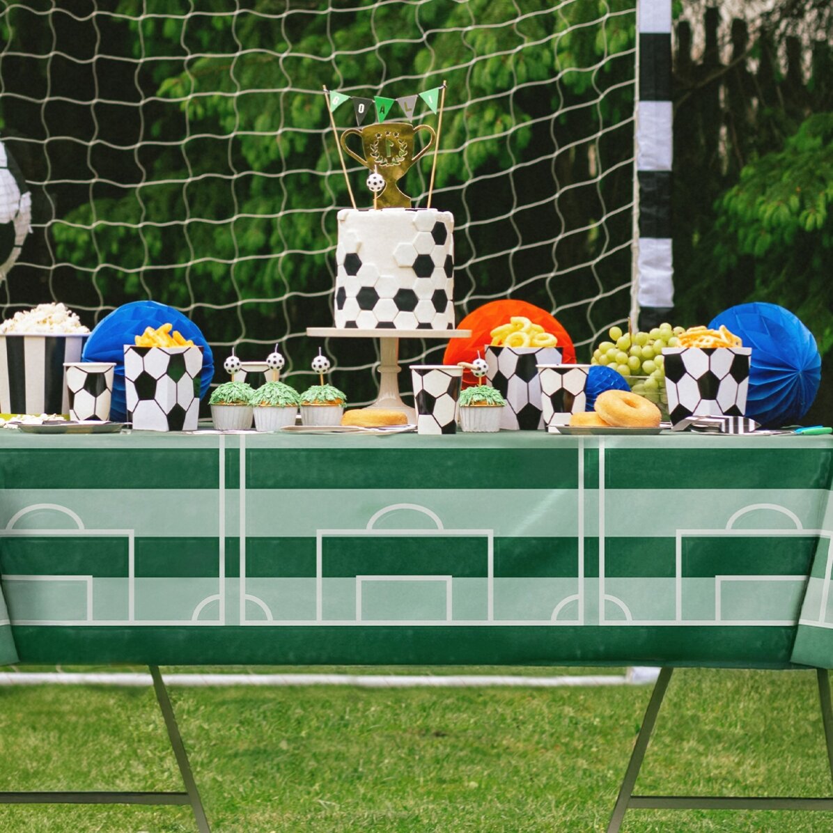 Tischdecke – Fußballplatz