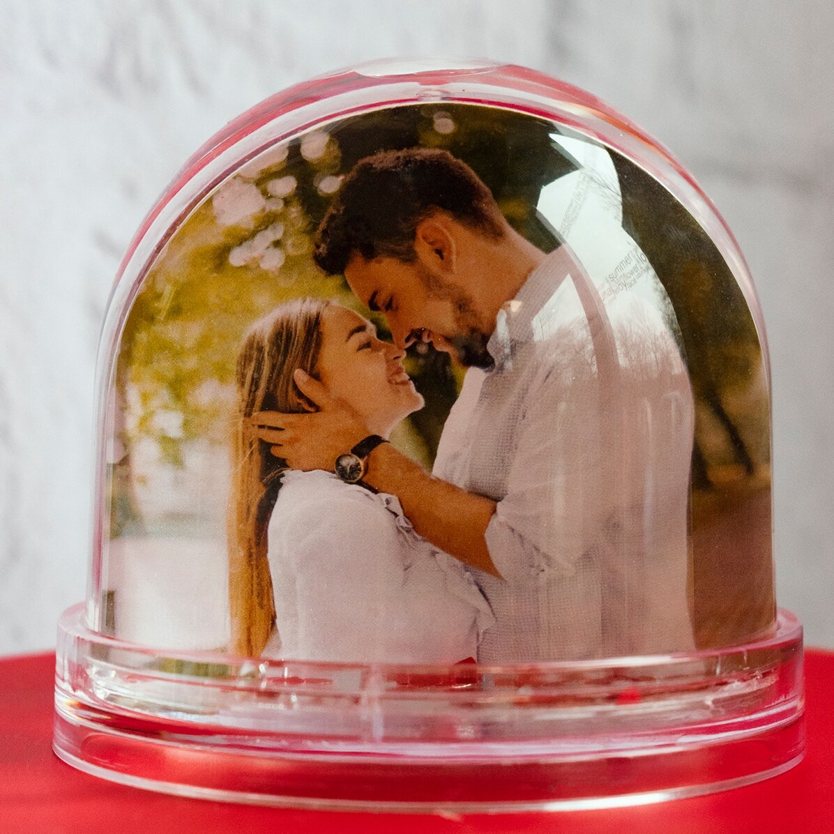Personalisierte Schreibtischkugel mit Foto und Text – „Love you so much“