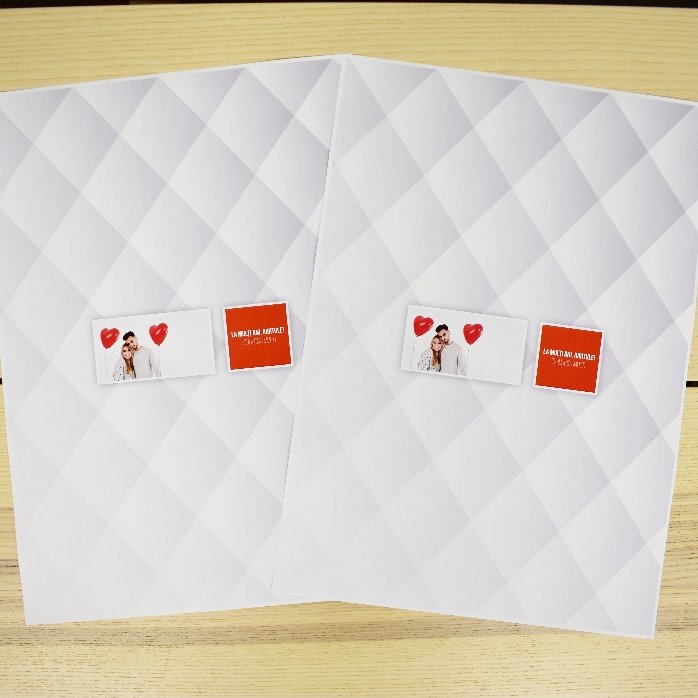 Individuell gestaltetes Geschenkpapier mit einem Foto und einem Text