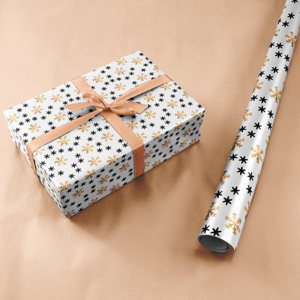 Individuell gestaltetes Geschenkpapier mit Text in einem Rahmen – Snowflakes