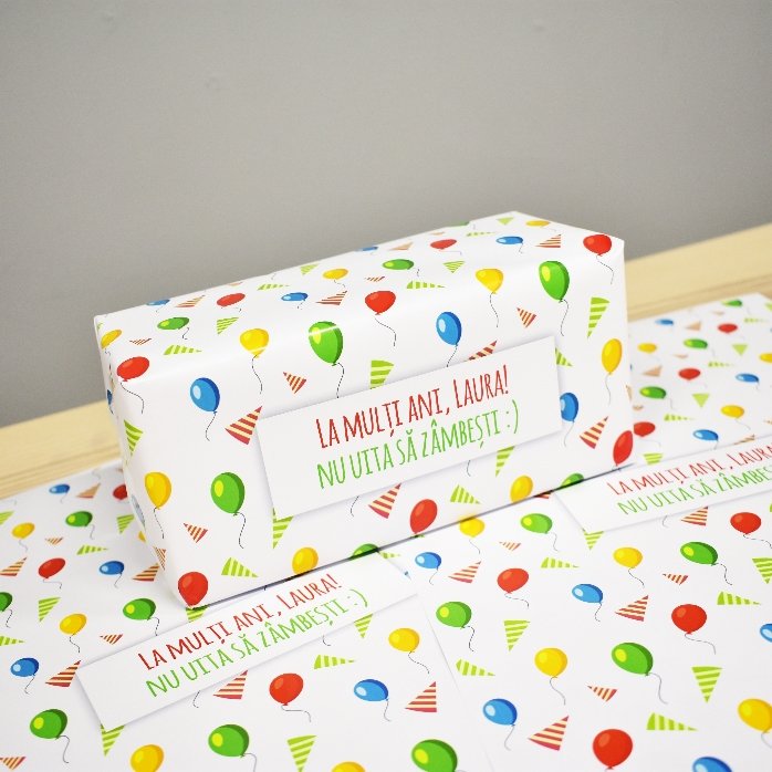 Individuell gestaltetes Geschenkpapier – Jubiläumsdesign
