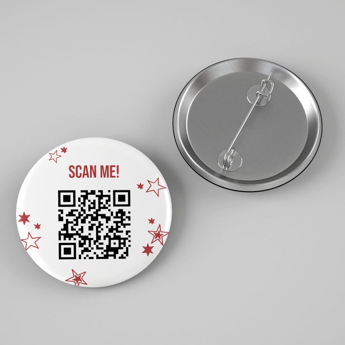 Personalisiertes Abzeichen mit Text und QR-Code
