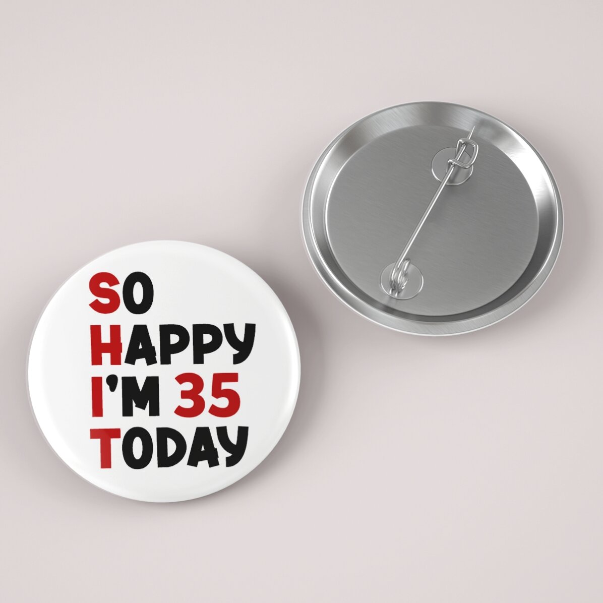 Personalisiertes Abzeichen mit Text – So happy