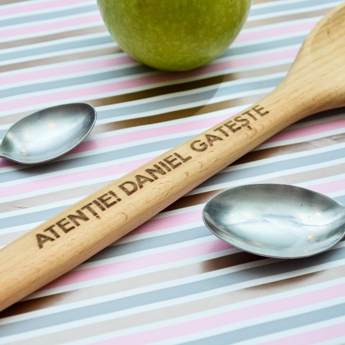 Personalisierter Holzlöffel – rundes Modell