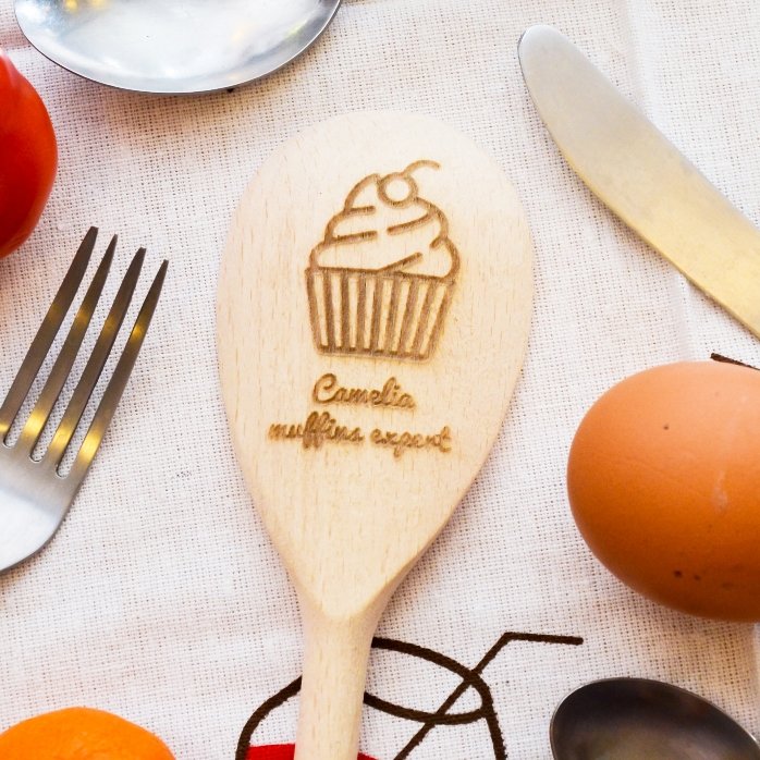Personalisierter Holzlöffel – Muffins Expert