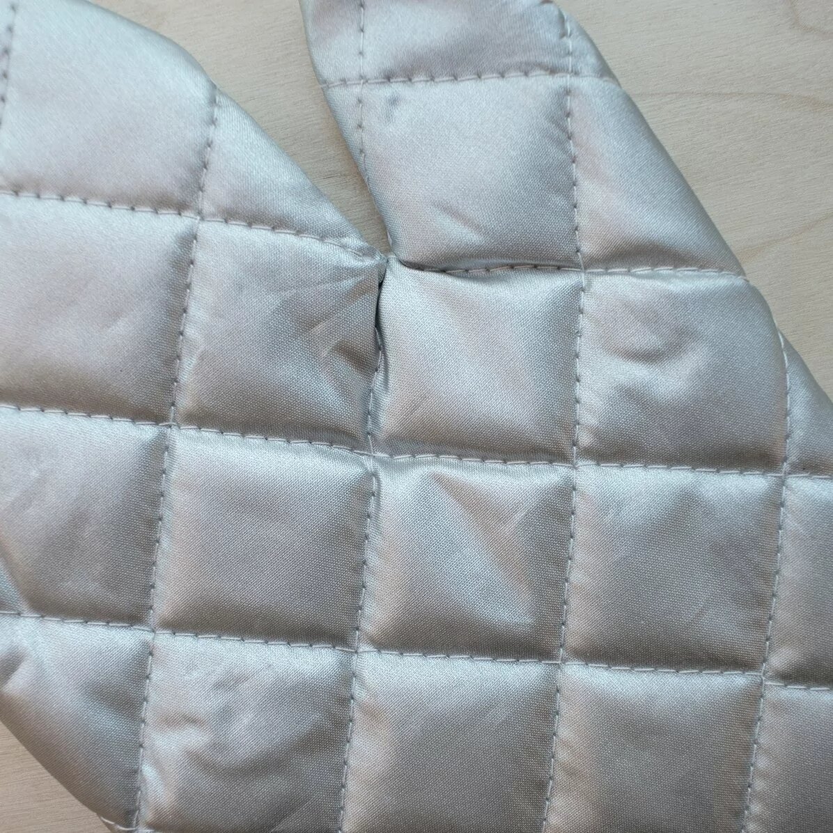 Personalised oven glove with text - Grandma