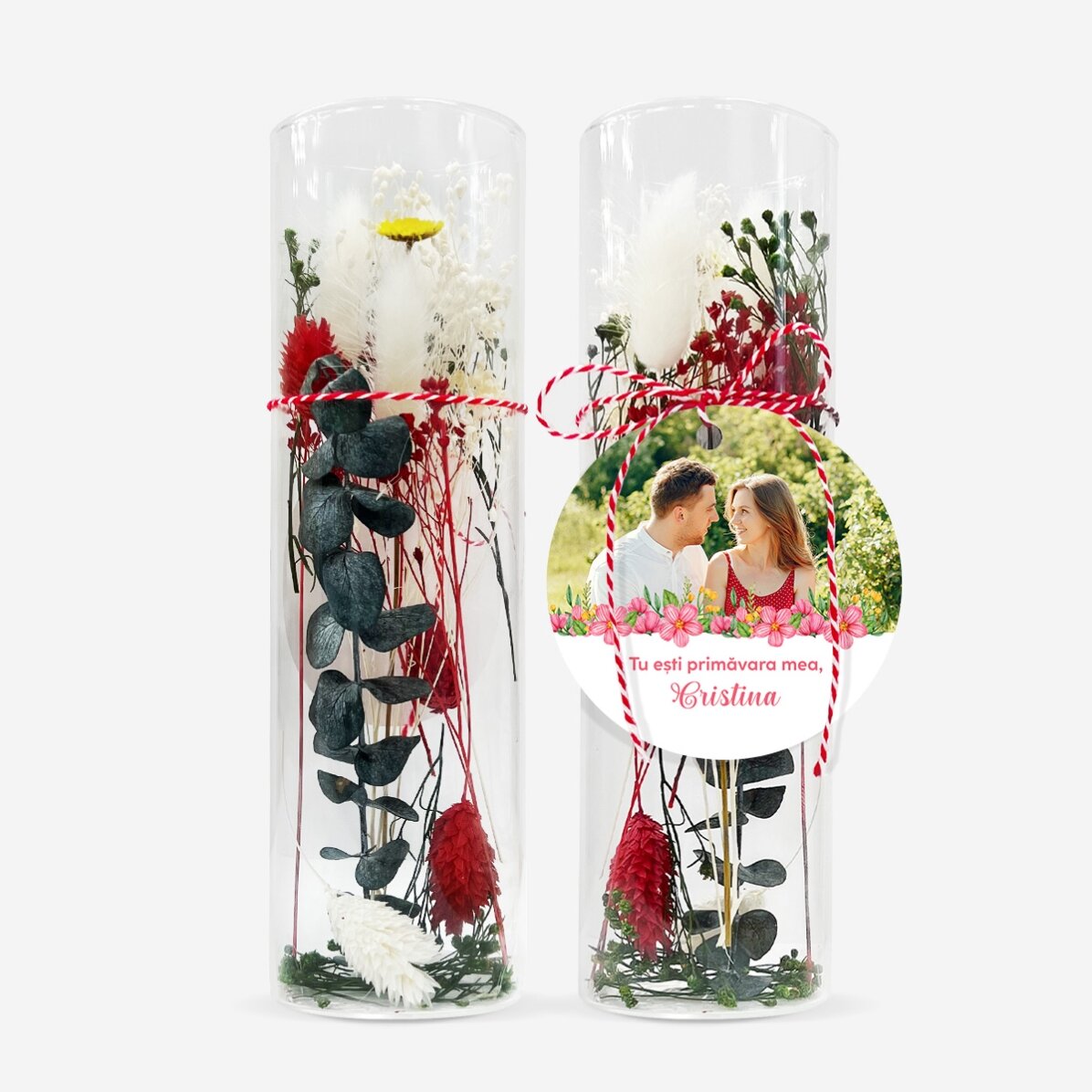 Martisor-Dekoration aus Glas mit konservierten Blumen, individuell gestaltet mit einer Botschaft und