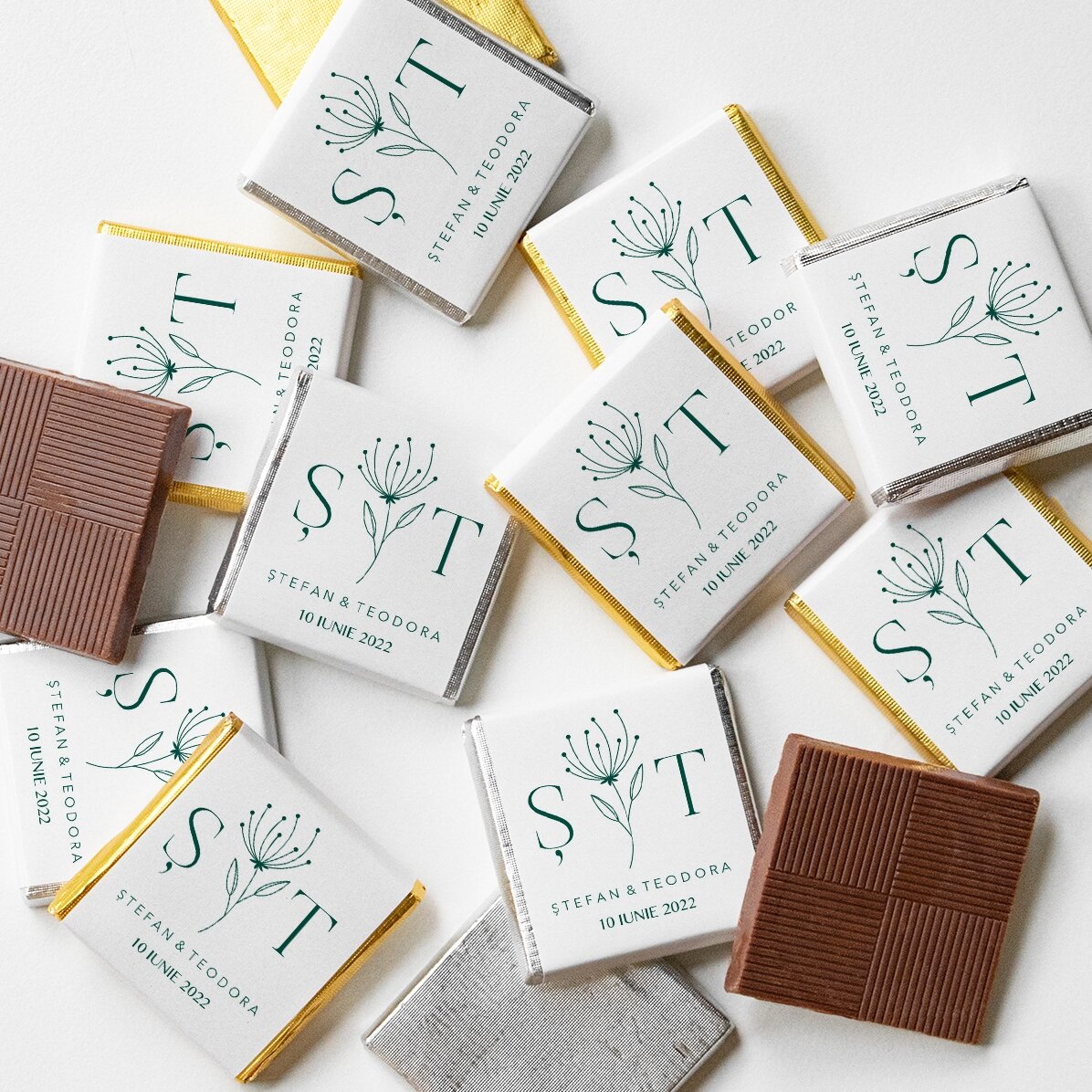 Personalisierte Mini-Schokoladenpralinen als Hochzeitsgeschenk mit Text – Elegant