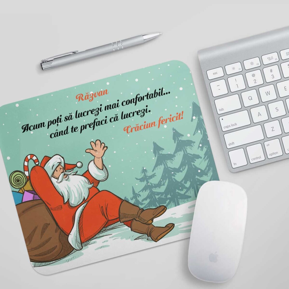 Individuell gestaltetes Mauspad mit Schriftzug – Frohe Weihnachten!