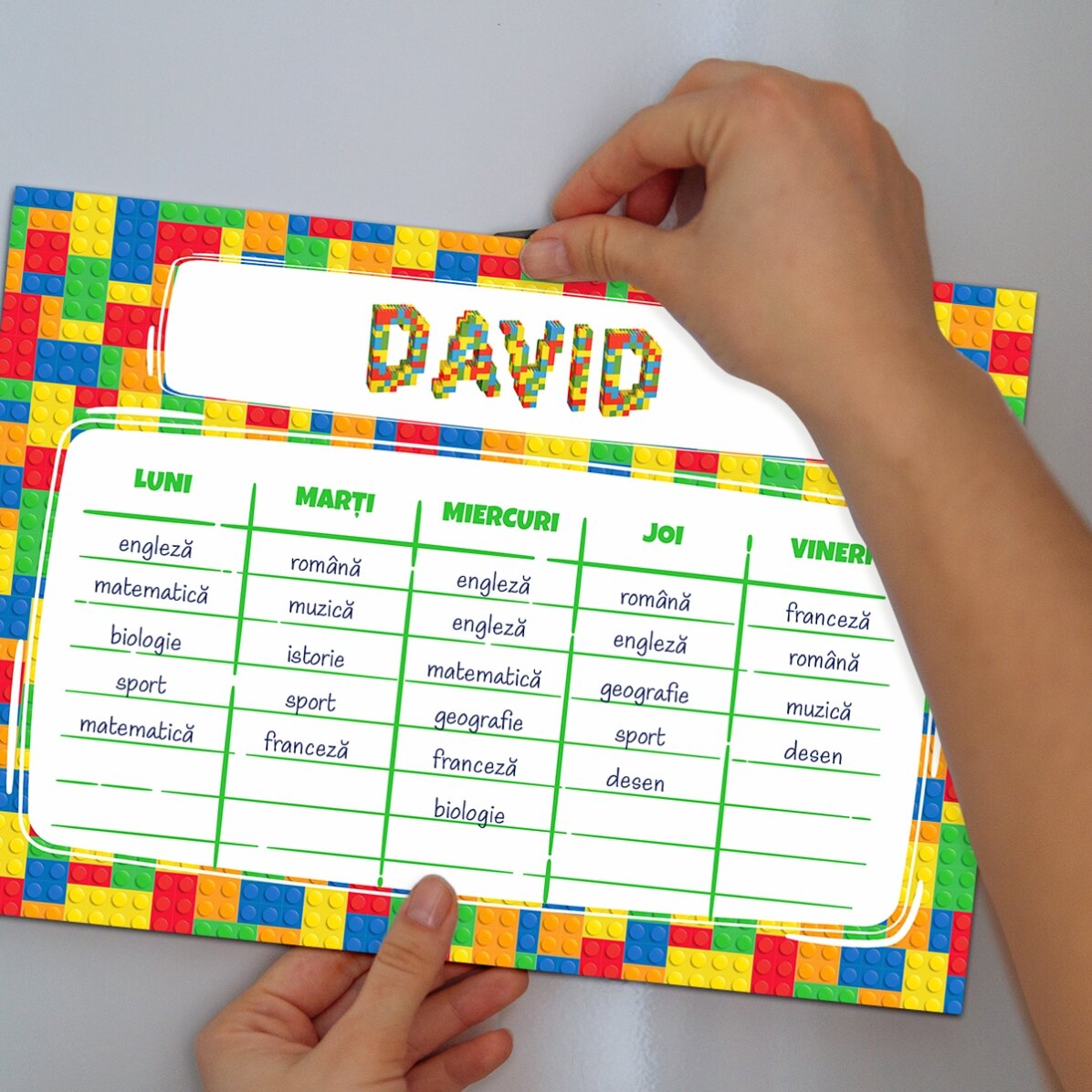 Individuell gestalteter Stundenplan mit Text – Lego