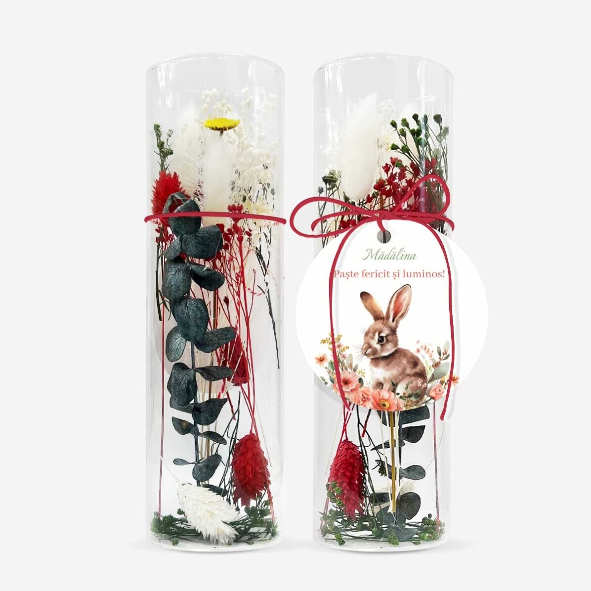 Glasornament mit konservierten Blumen, individuell gestaltet mit der Botschaft „Frohe Ostern!“