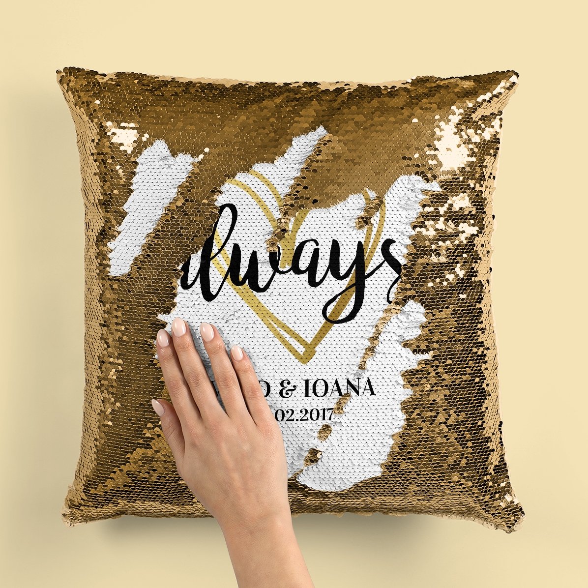 Personalisiertes Kissen mit Pailletten und Schriftzug – Always