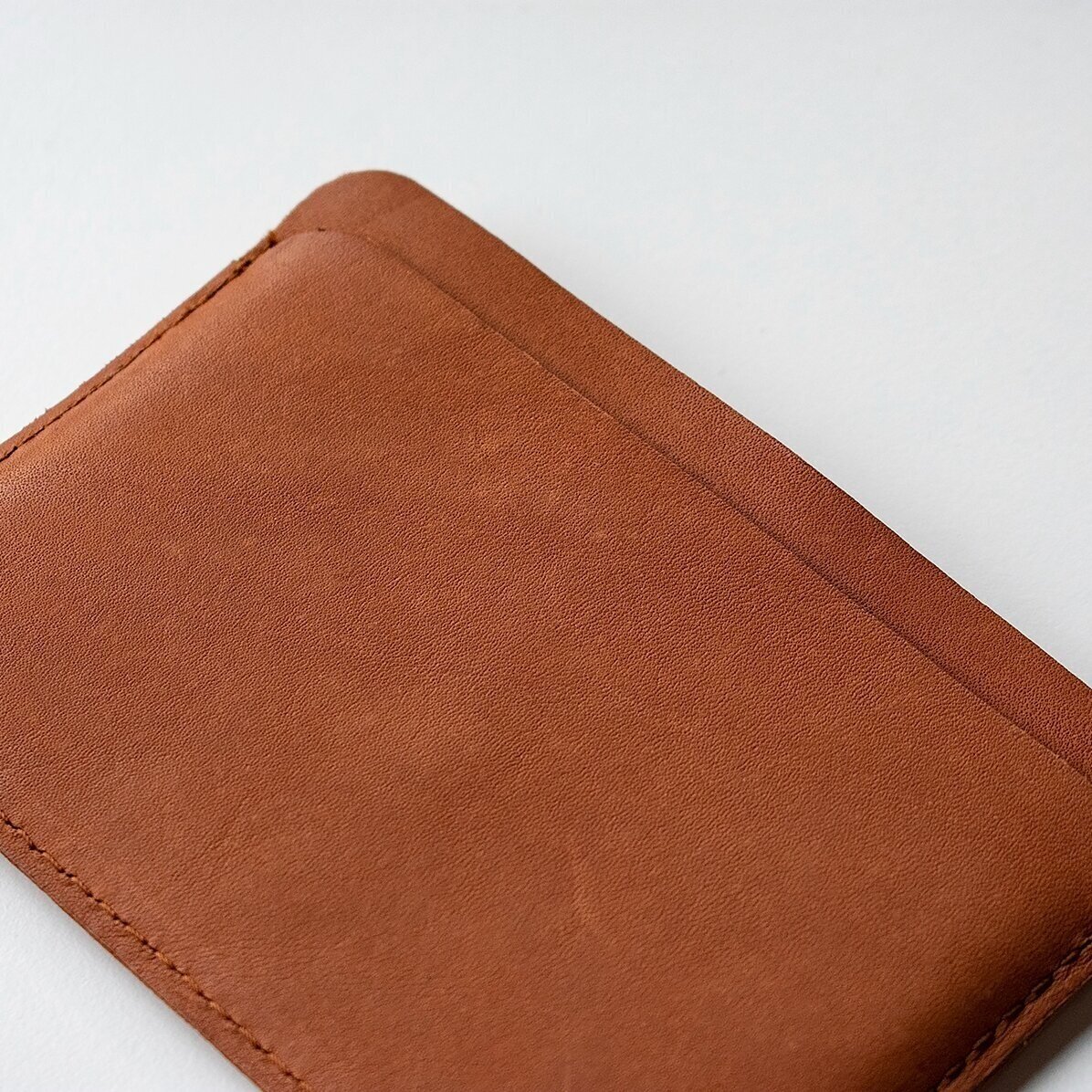 Personalisierte Lederbrieftasche mit Initialen – Herz