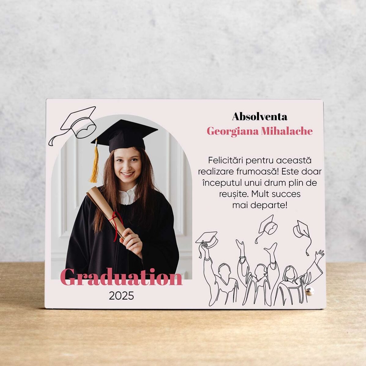 Personalisierter Fotorahmen für den Schreibtisch mit einem Foto und einer Botschaft – Absolventin