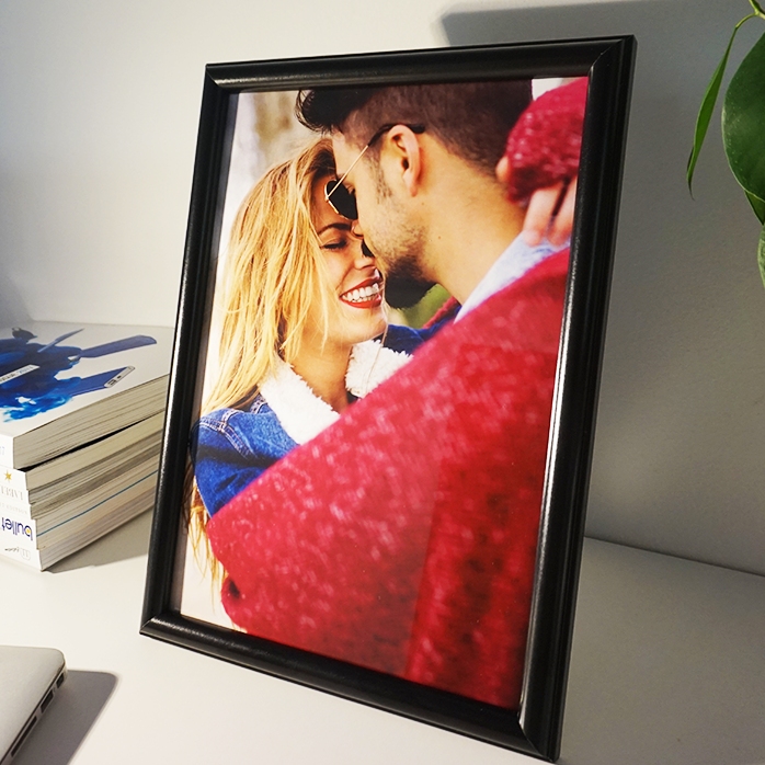 Individuell gestalteter Fotorahmen mit einem Foto – A4, Hochformat